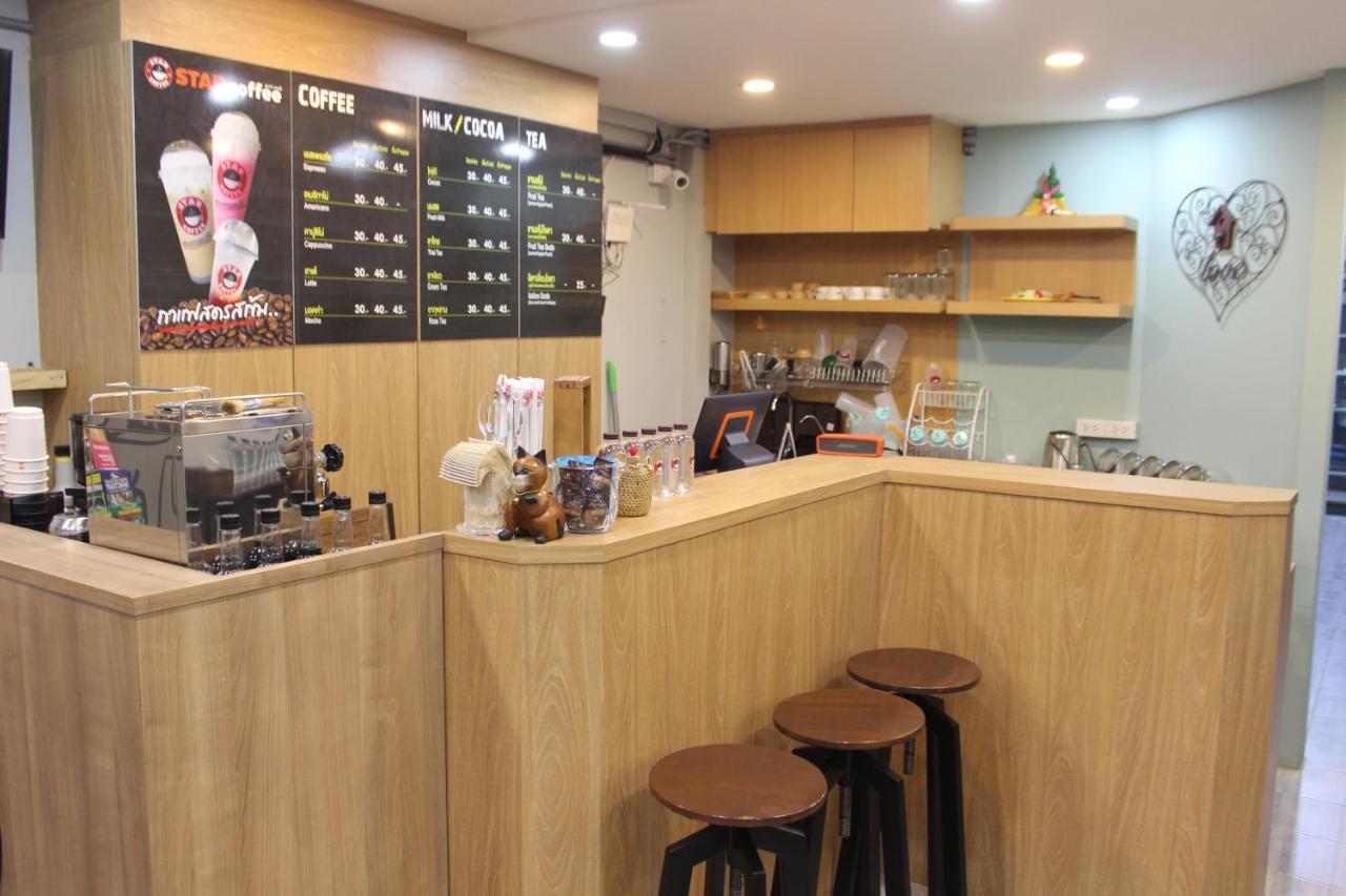 Enjoy House Hostel Chiang Mai Exterior photo